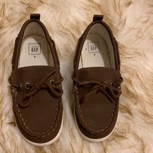 GAP toddler boat shoes SIZE 9